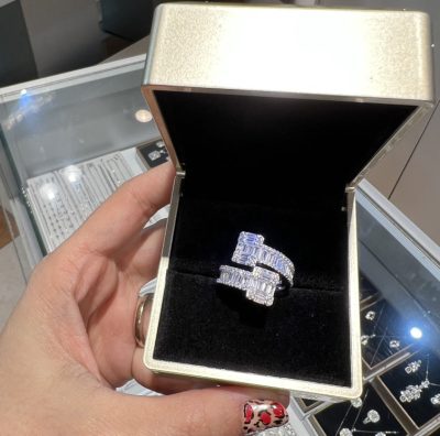 انگشتر نقره جواهر لوکس امرالدکات 👌💎