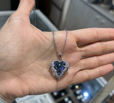 گردنبند تمام استیل قلب سواروسکی  هفت رنگ 💙