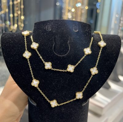 گردنبند و دستبد تمام استیل ونکلیف 🤤🫶🥰