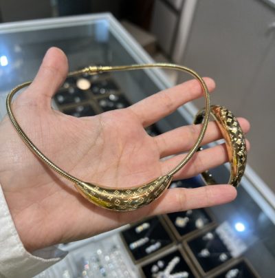 طوق  و بنگل طرح طلا برند ال وی 🤩🤩