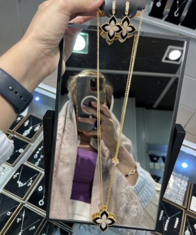 نیمست طرح طلا روبرتو کویین 🖤