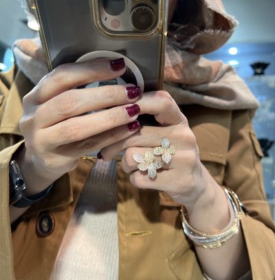 انگشتر طرح طلا لوکس دو‌گل 🌸🌸