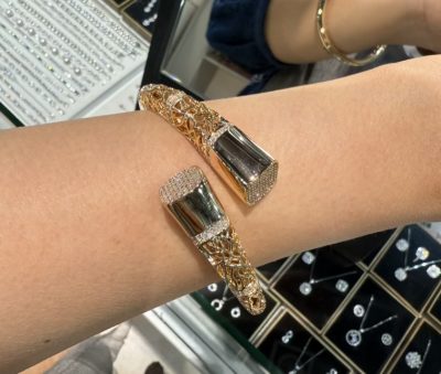 بنگل طرح طلا استایلیش 🤤🤤🤩🤩